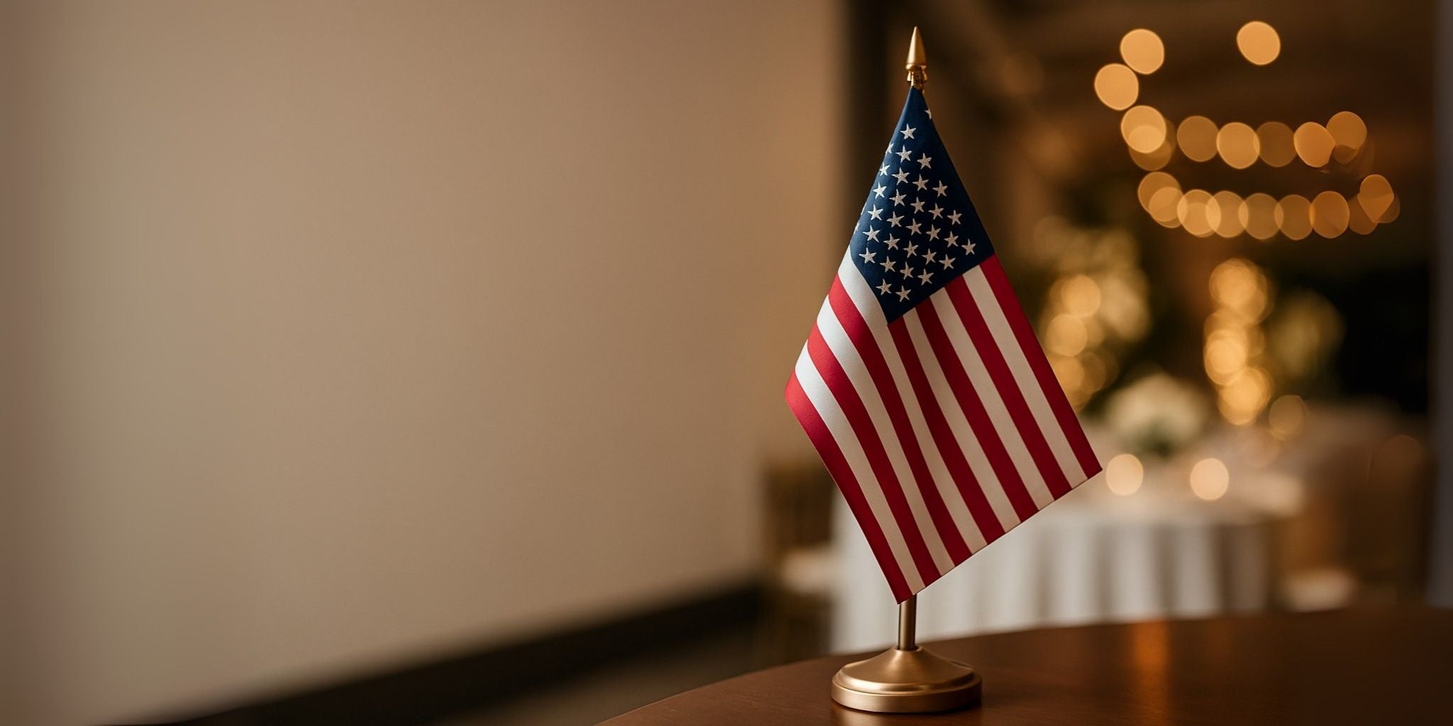 USA Desk Flags