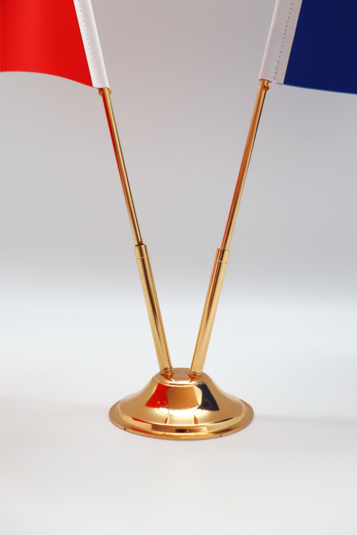 Sierra Leone Turkiye masa bayragi gold detay