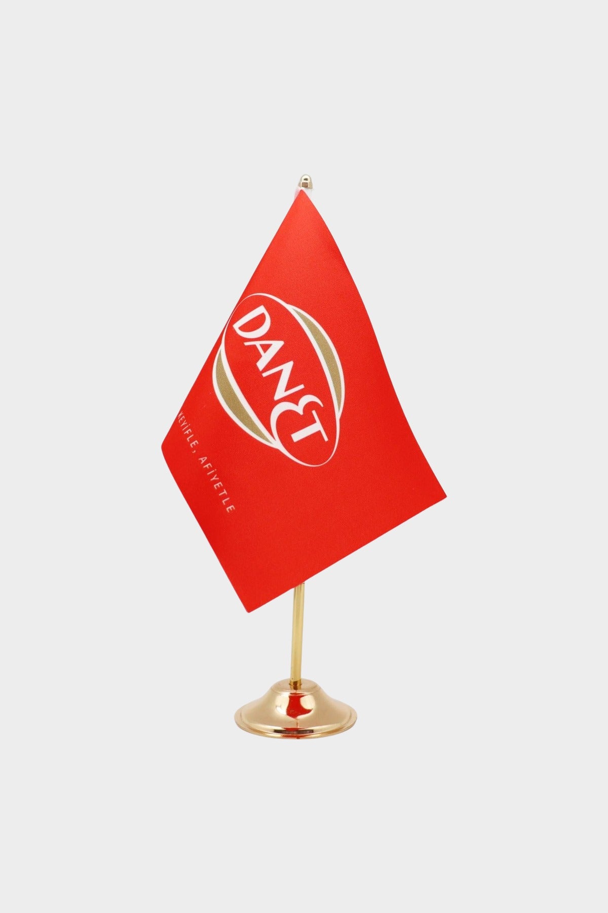 Logo Baskılı Tekli Masa Bayrağı, altın direkli, 15 × 22,5 cm bayrak, ağırlıklı kaide (1)