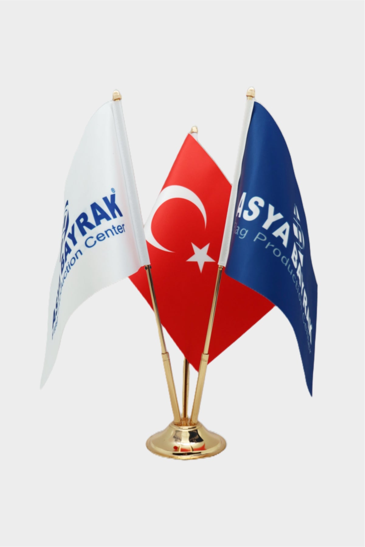 Üçlü Masa Bayrağı